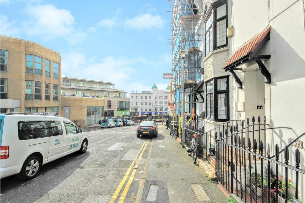 2 Bedroom Apartment - Queens Square Flat 1 Hove Exterior foto