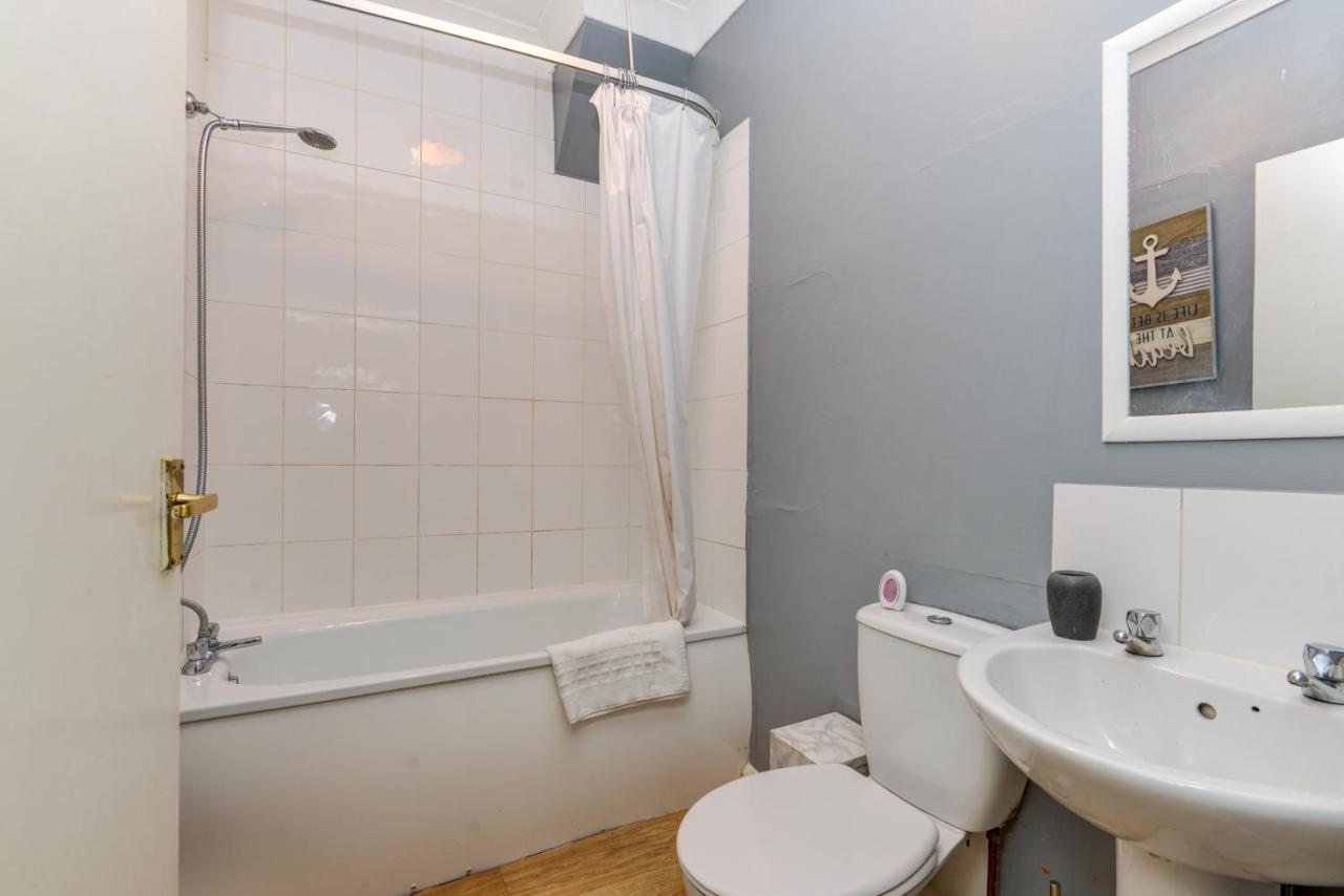 2 Bedroom Apartment - Queens Square Flat 1 Hove Exterior foto